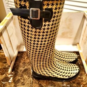 Sperry Rain Boots